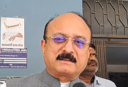 Minister of Delhi inspected government schools in Gujarat, appreciated