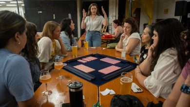 in-chicago,-mahjong,-knitting,-baking-no-longer-good-for-anymore-grannies
