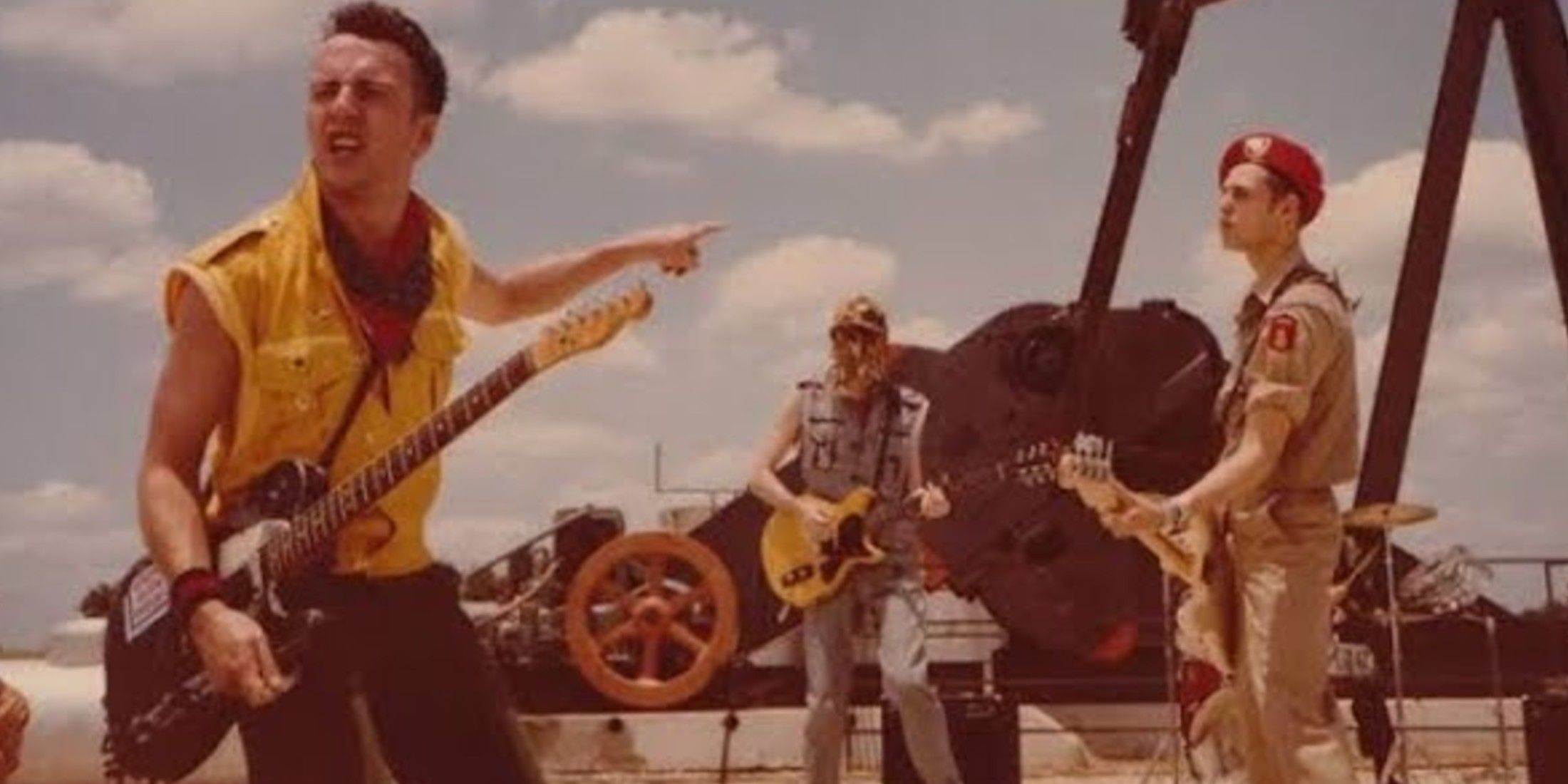 10-songs-that-give-an-explanation-for-eighties-punk-rock