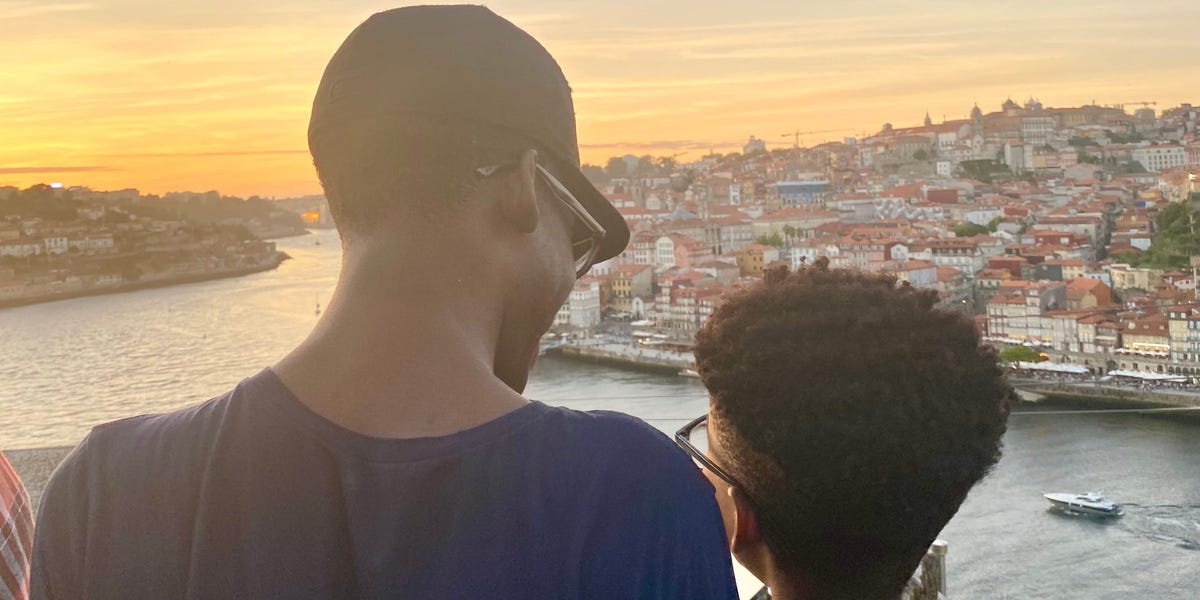 i’m-a-single-mother-and-that-i’m-raising-my-son-to-focus-on-their-feedings