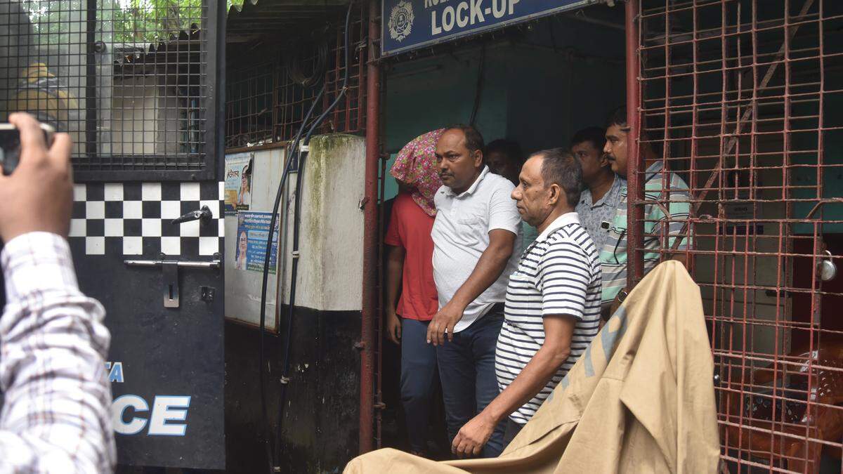 Surgical examination, clothing and DNA reports of sitting in Kolkata gangrape case can provide shocking evidence