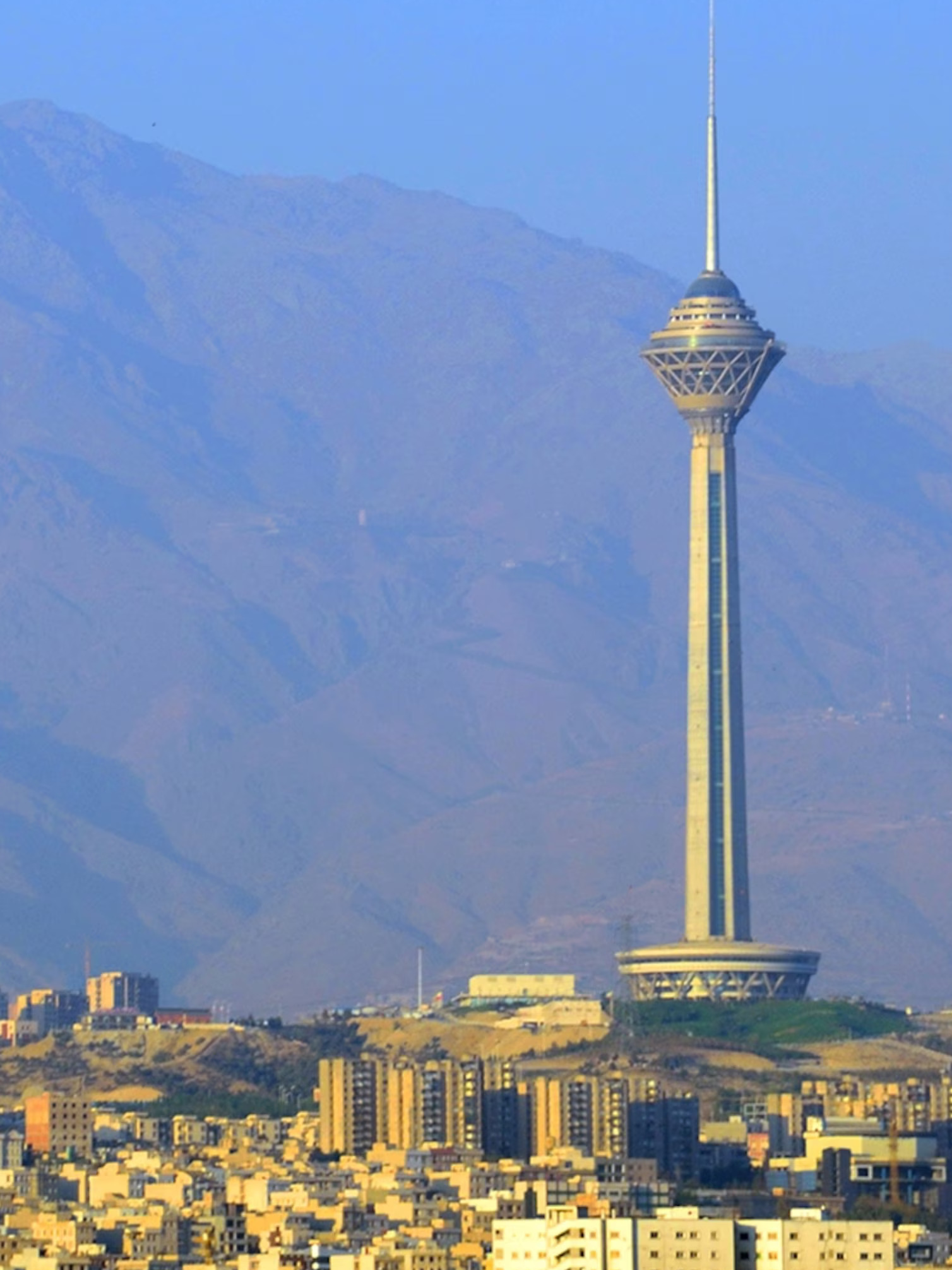 Who are the neighboring countries of Iran?