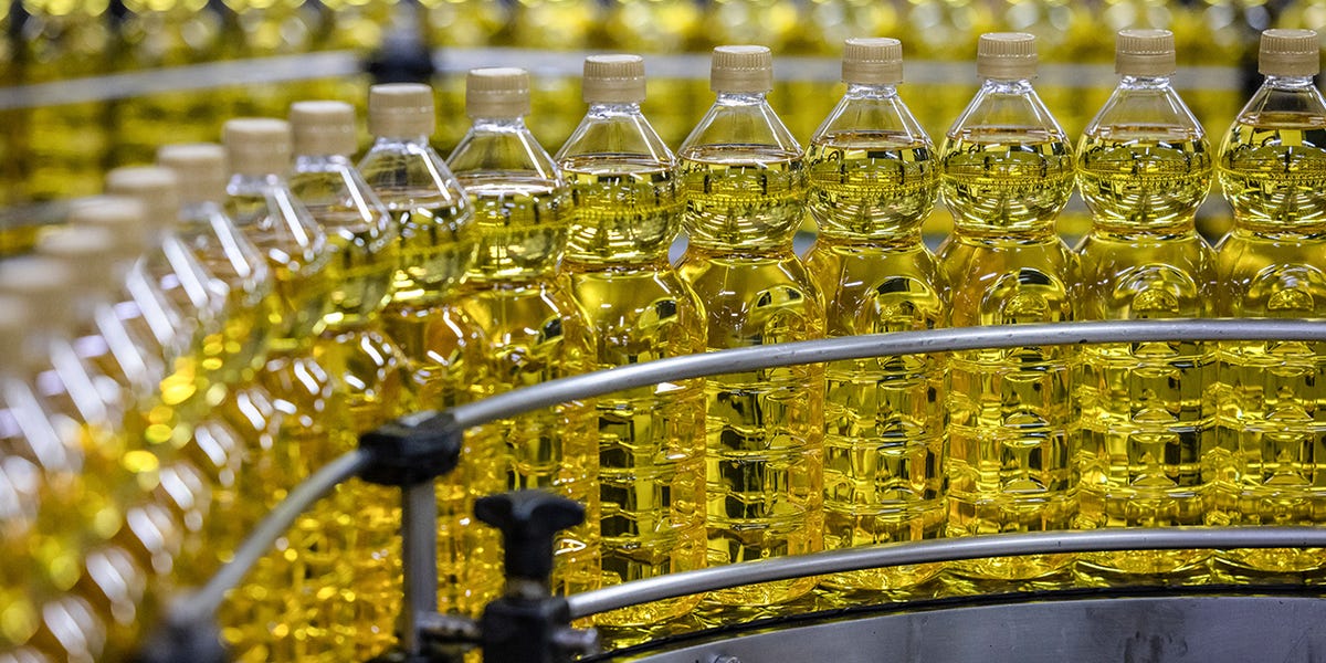 what-ultra-processed-seed-oils-in-fact-to-your-nutrition
