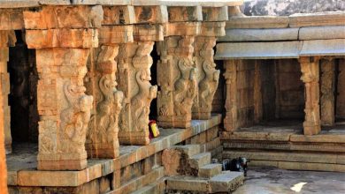 What is good, this temple, the bricks of this glider here, music rings under the pillars, know what the secret here is