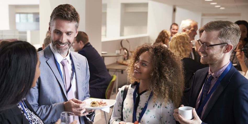 the-dos-and-don’ts-of-networking.