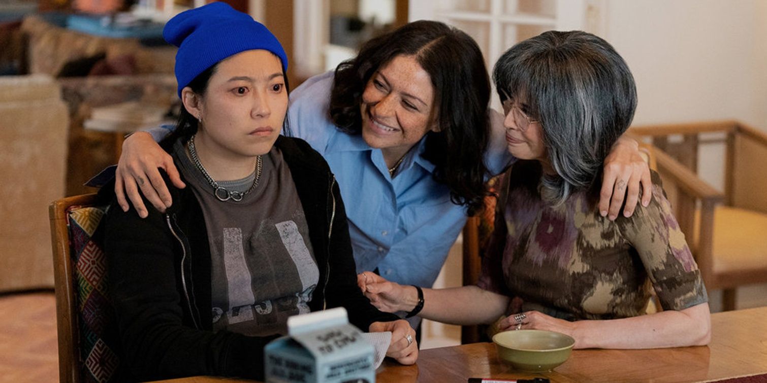 Awkwafina, lauren tom & alia shawkat are so great in this episodes, i wish they have ther Own show – ryan