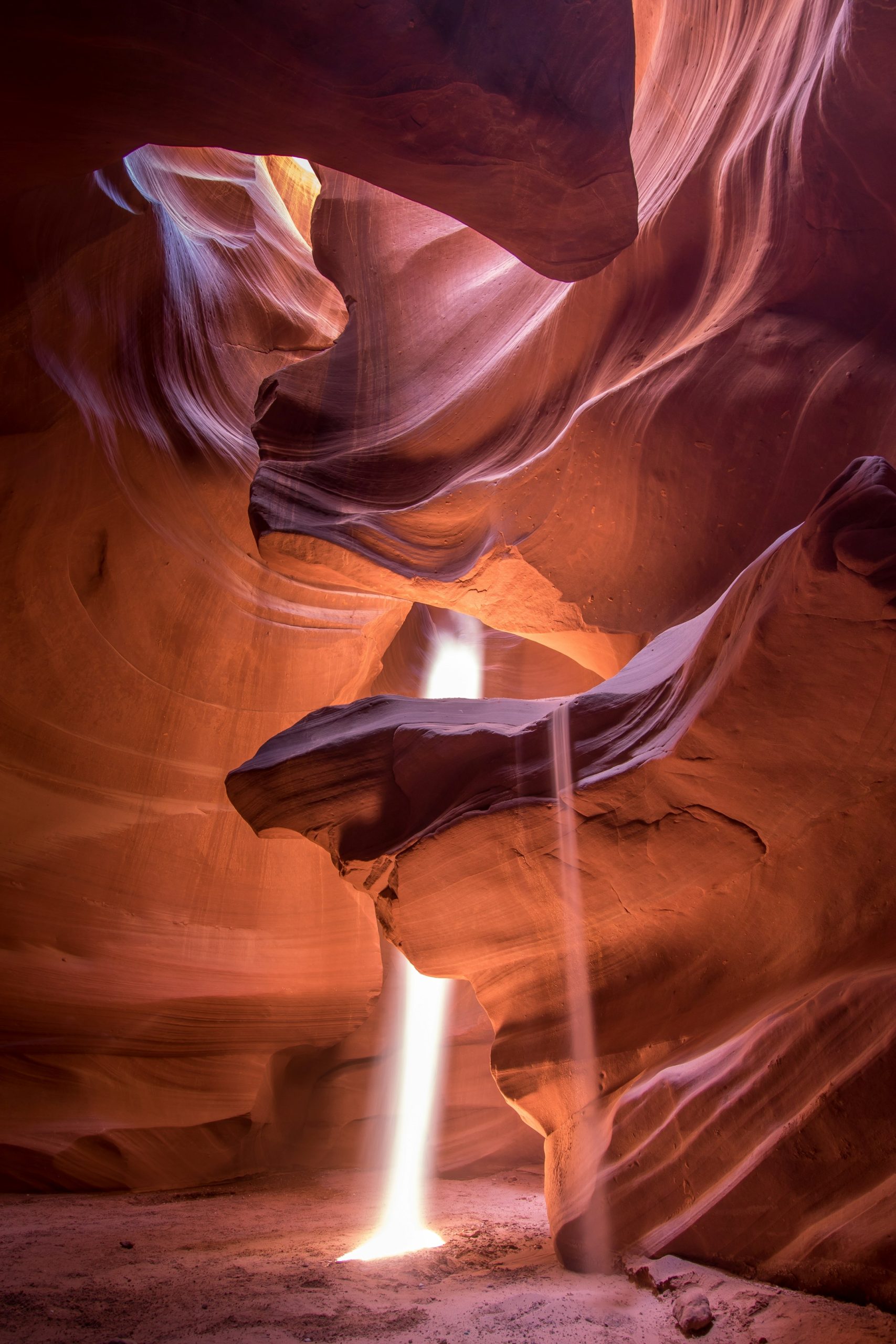Day warm in the desert, why cold night?