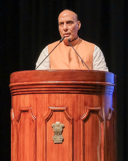 Discussion on the cooperation of defense between Rajnath Singh and the US Minister of Defense