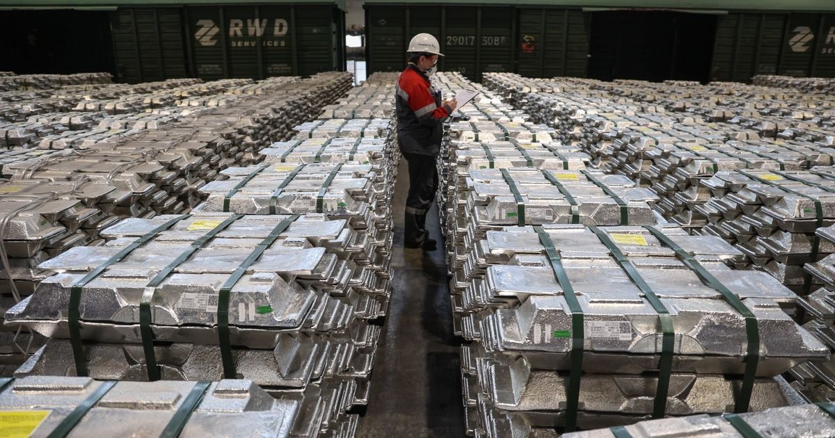Russia increases its dependence on China to carry out its forbidden minerals