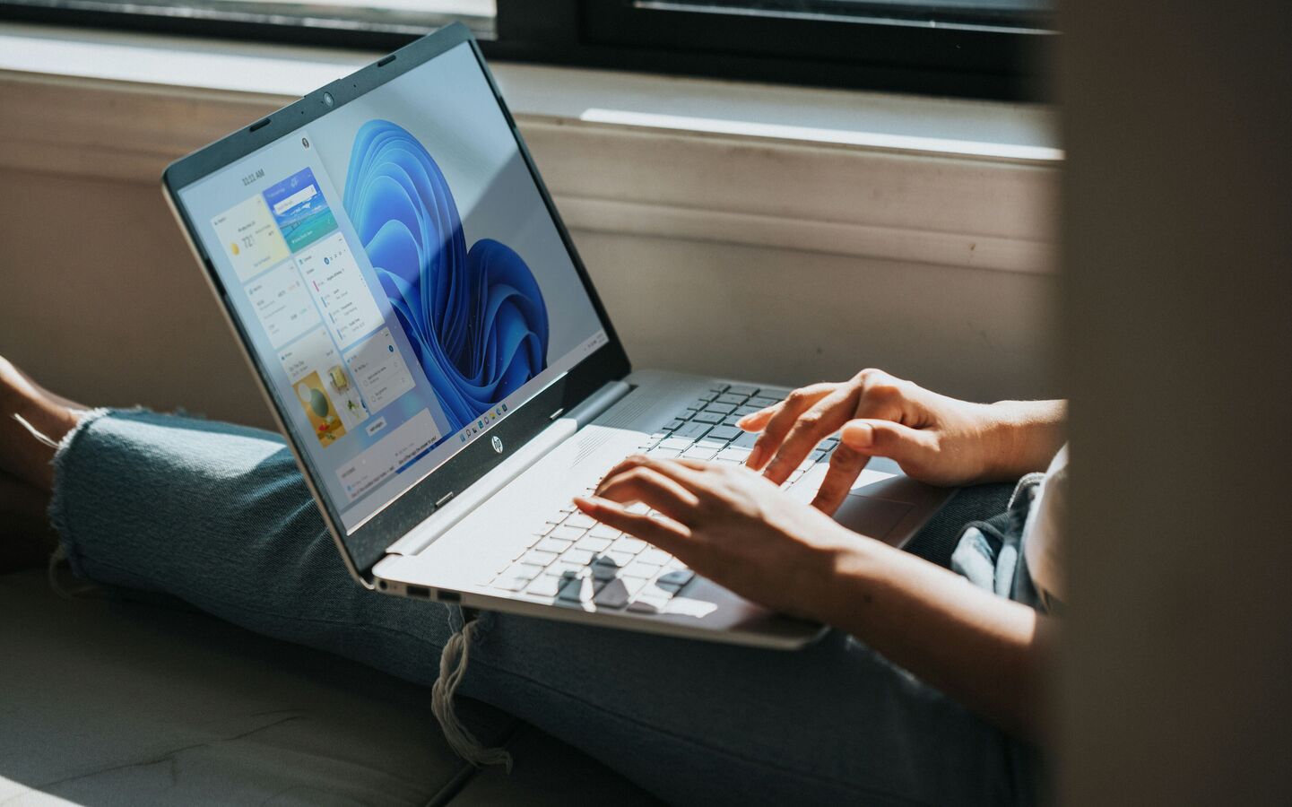 Microsoft Windows 11 Update appears on ‘Incompatible’ Computers: Should You Click or Bew on the Upgrade? | Mint