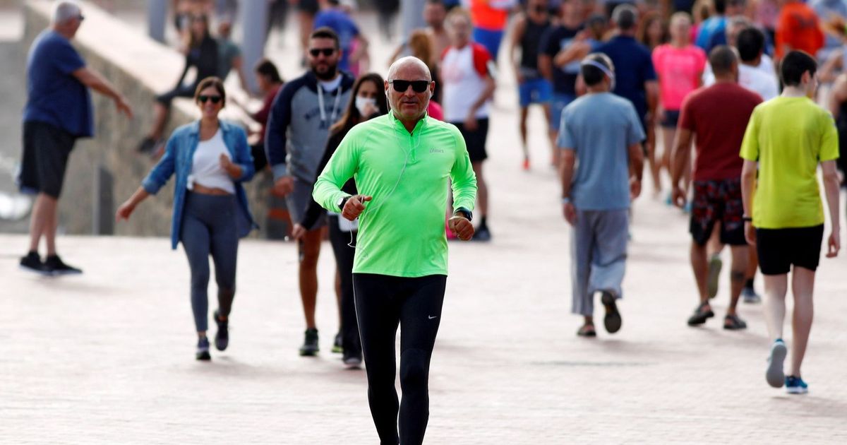 Walking 7,000 steps improves mental health