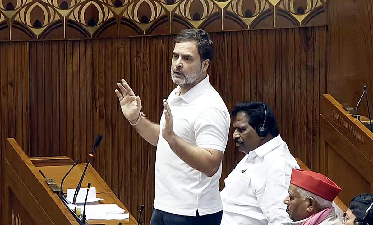 The tongue of Rahul Gandhi slipped into parliament, says Pakistan, there was a Rukus on social media