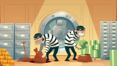 The thieves stole in the SBI Bank of Andhra Pradesh for two hours, 10 kg of gold and Rs 38 Lakh -SBI Robbed 10 kg gold and 38 lakh rupees stolen in Andhra Pradesh