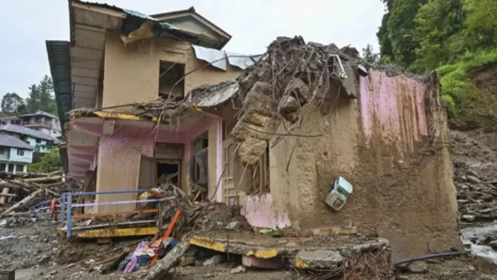 The victims of the Himachal disaster will get relief, will receive compensation to Rs 7 for rebuilding houses -Himachal disaster victims will get reliable guel -compensation to Rs 7 lakh to rebuild their home