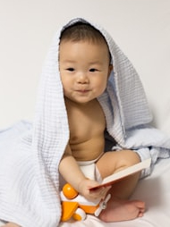 In which countries mangoes to have children without marriage?