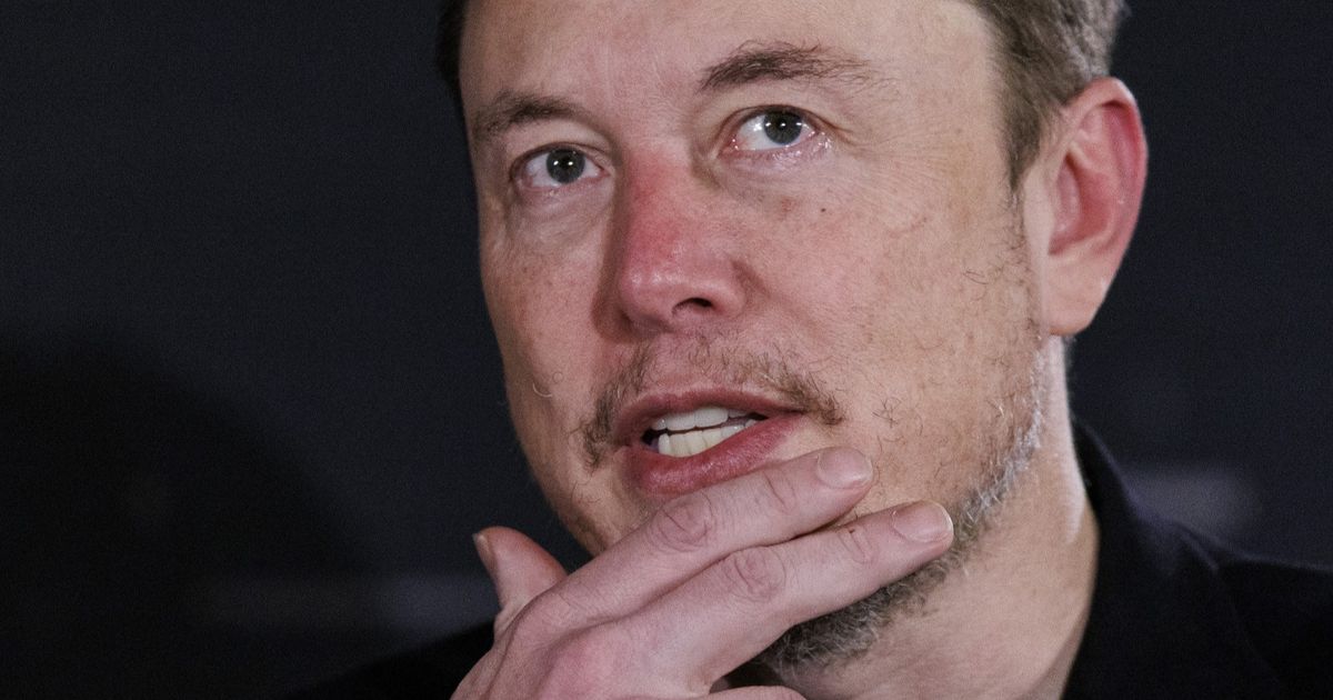 “SpaceX” warns investors about the possibility of mask for US policy