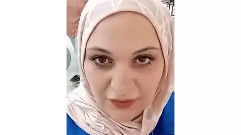 من شقة سيدي بشر للترحيل إلى القاهرة.. تفاصيل ضبط “بنت مبارك” بالإسكندرية