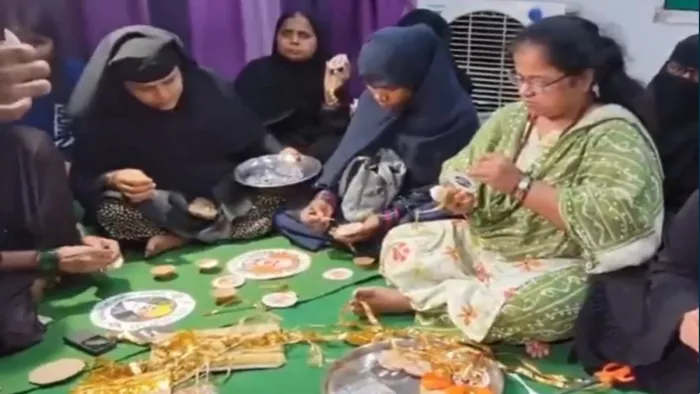 Muslim women sent a Rakhi to Prime Minister, said: ‘Sindur not just protects the triple divorce to the sisters.