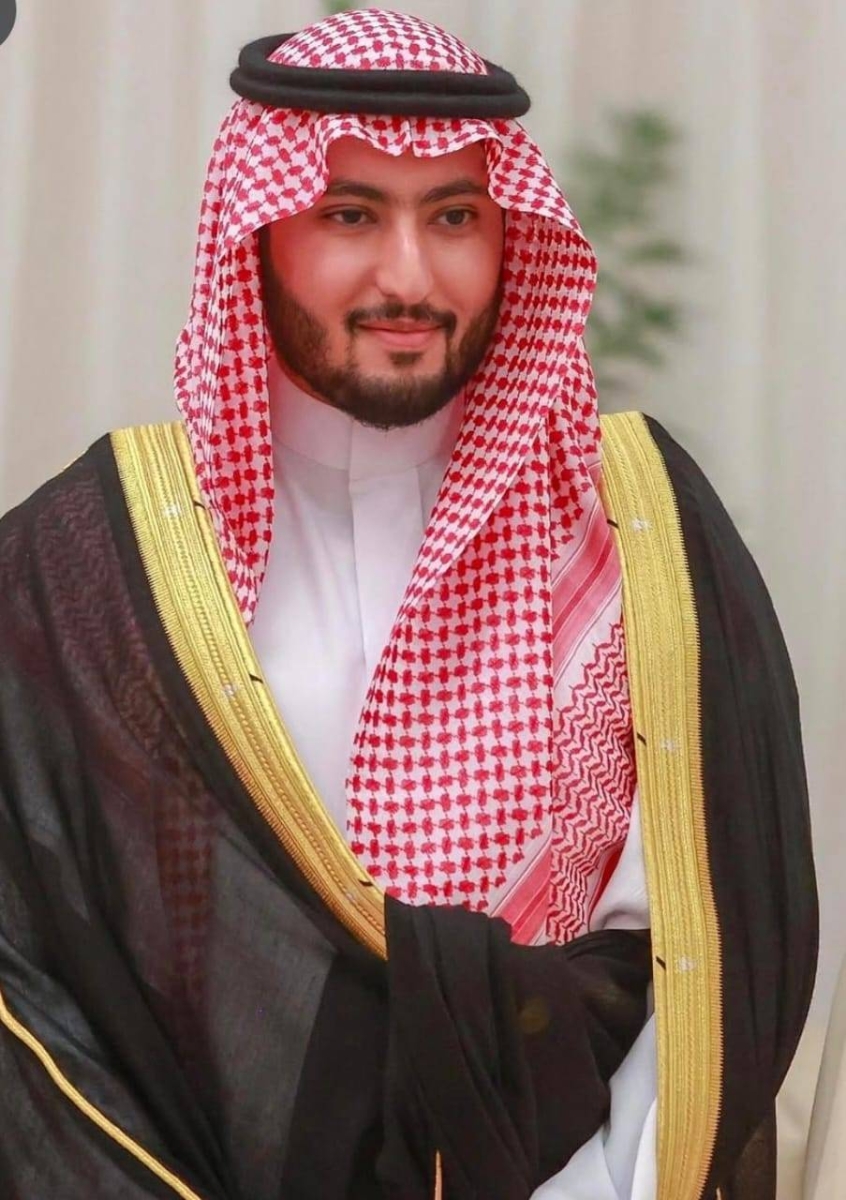 فهد بن منصور يُرزق بمولود ويُطلق عليه اسم «منصور»