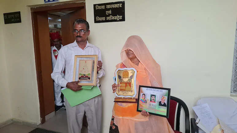 Jhunjhunu’s martyr Veerangana to Kanwar sought permission for the death of will, hurt by ignoring administration
