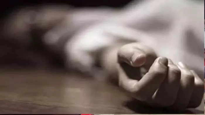 The body of a soldier hanging in the Patna police line, suicide fear in family dispute -Policeman commits suicide in the Buddha Colony