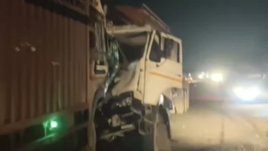 A fierce accident on Agra -Moradabad -freeway, tragic death from two truck drivers -two truck drivers who died in the head on collision on the Agra Moradabad highway