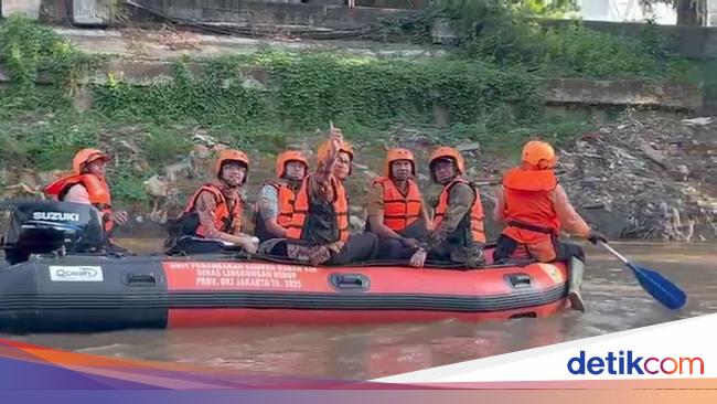 Pramono Susur River Ciliwung, promises to be neat