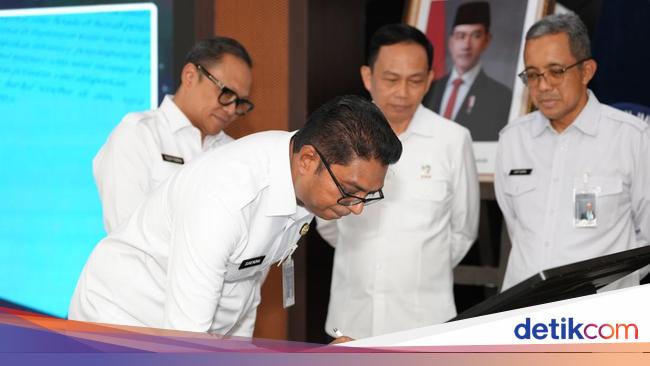 Immigration Tensen Pact Integrity, promise to provide professional public services