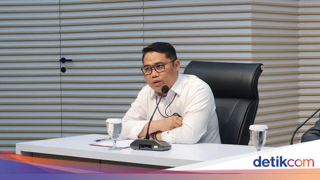 The KPK immediately picked up 21 suspects in the East Java Awards Fund case