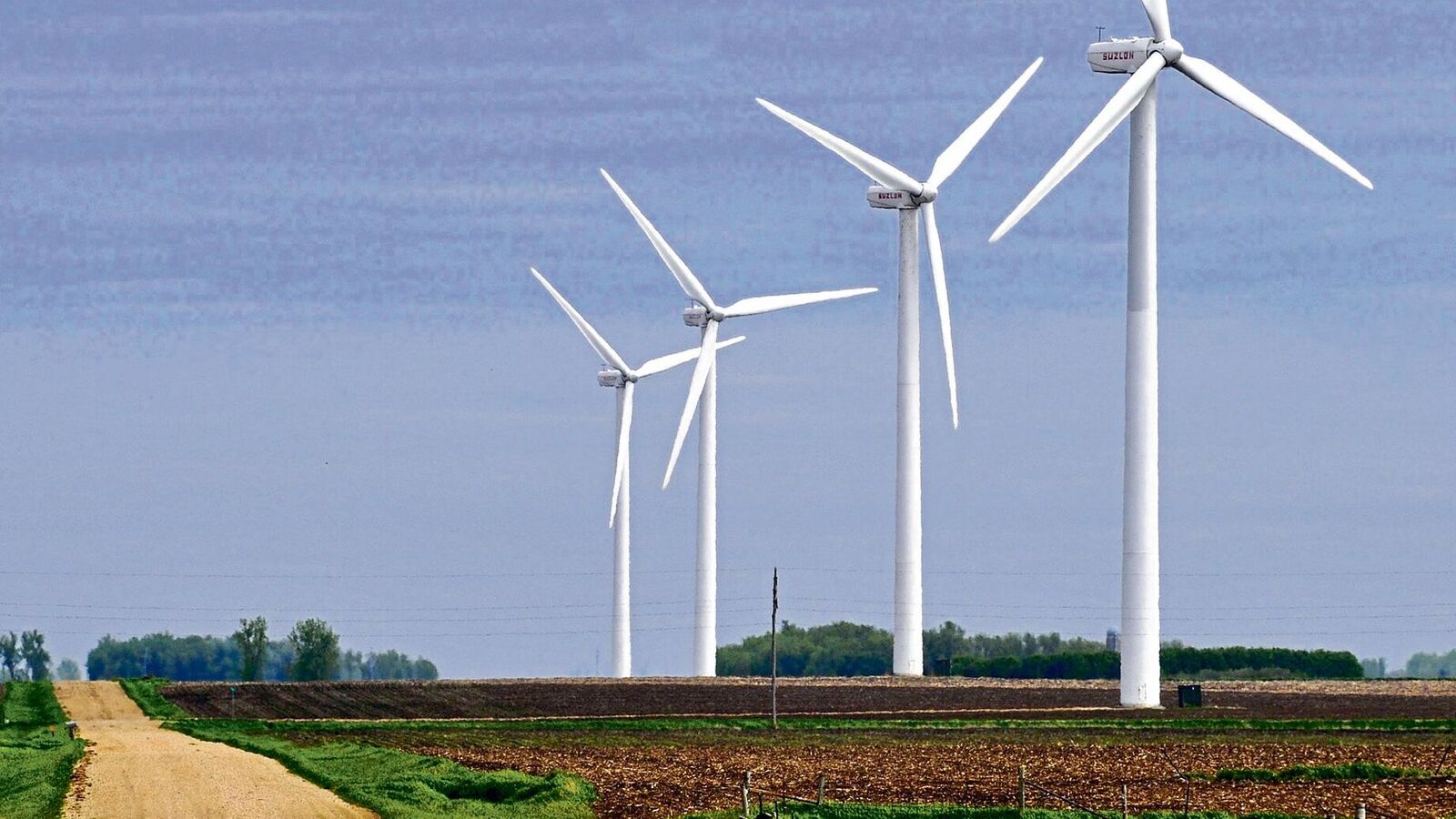 Suzlon Energy -share price profits 5% amid poor Indian stock markets on this order book update | Einsmark news