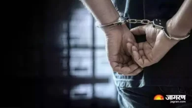 In Jammu and the Kashmir district Rajouri, the image of the police on the internet media was expensive, a case is registered at 4, including government teacher -Jammu Kashmir police registered case against 4 people 4 people in Rajouri who buried the image