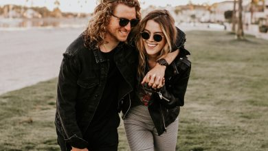 Why should the partner be the best friend?