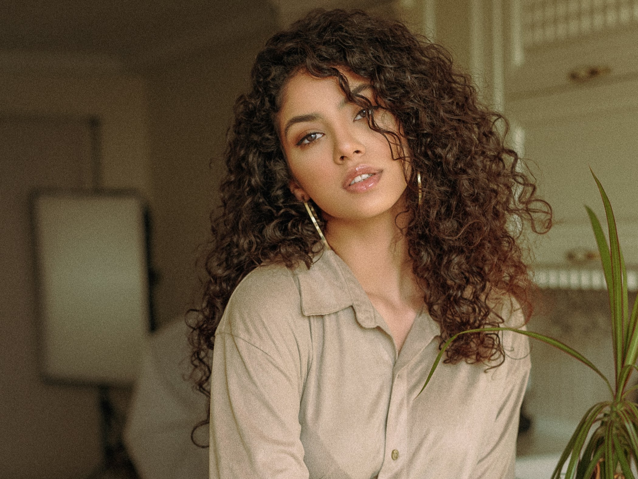 8 easy ways to get curly hair