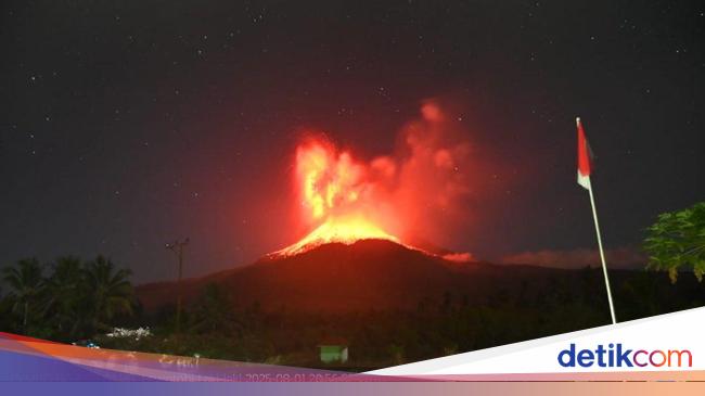 Mount Lewotobi Men bursts, vigilant for the potential of lava floods