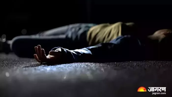 The student who crosses the road in lake, came under the city bus, went 10 meters away, died on the spot – tragic road accident BA student killed by Electric bus in MeerUT