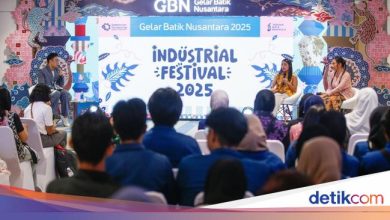 Story of Factal Batik -Founder, Let Technology with Batik Traditions