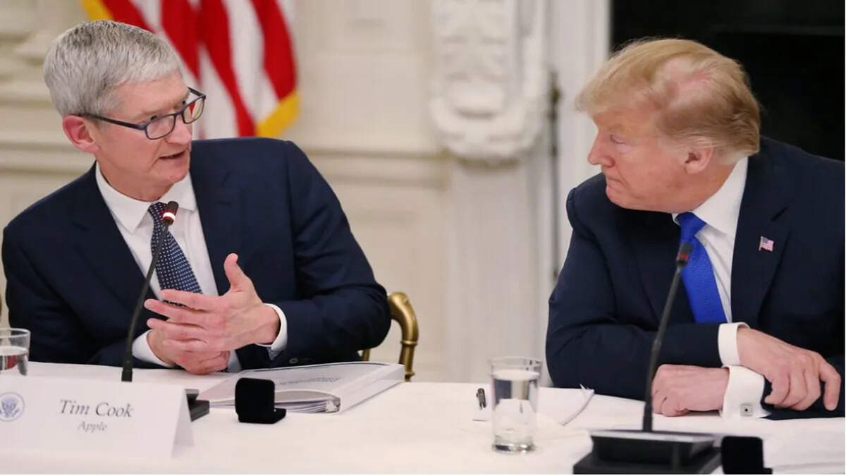 Apple CEO’s golden strategy! Such a gift given to Donald Trump has shone, the big purpose that is hidden behind it knows?