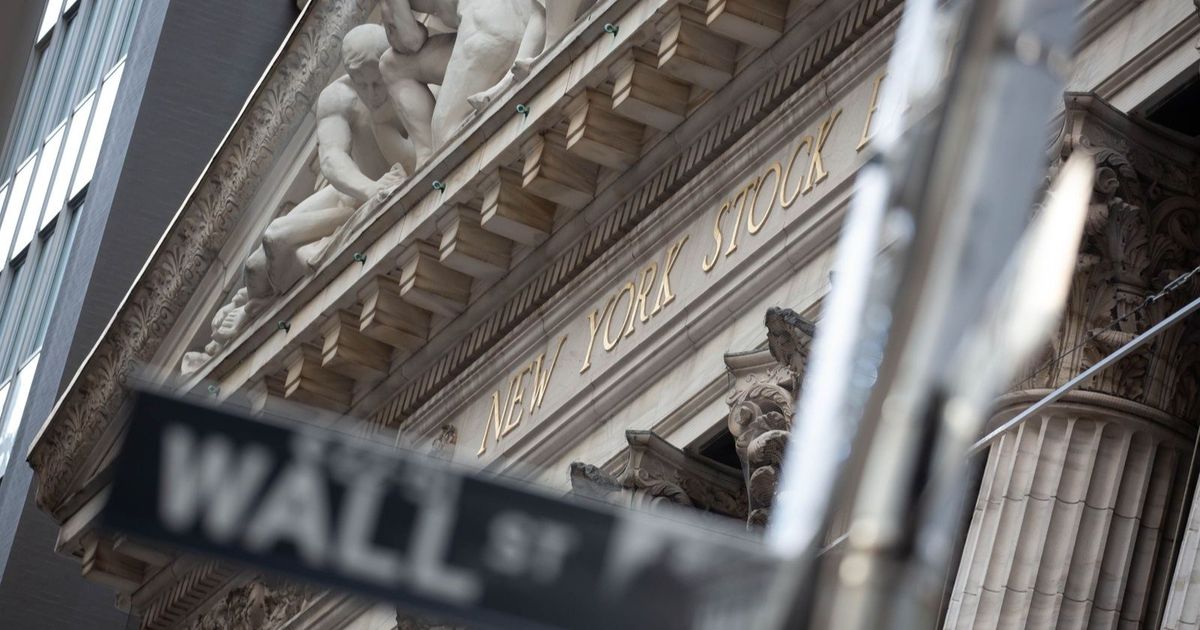 US stock indicators are rising amid betting on a close reduction in interest rates