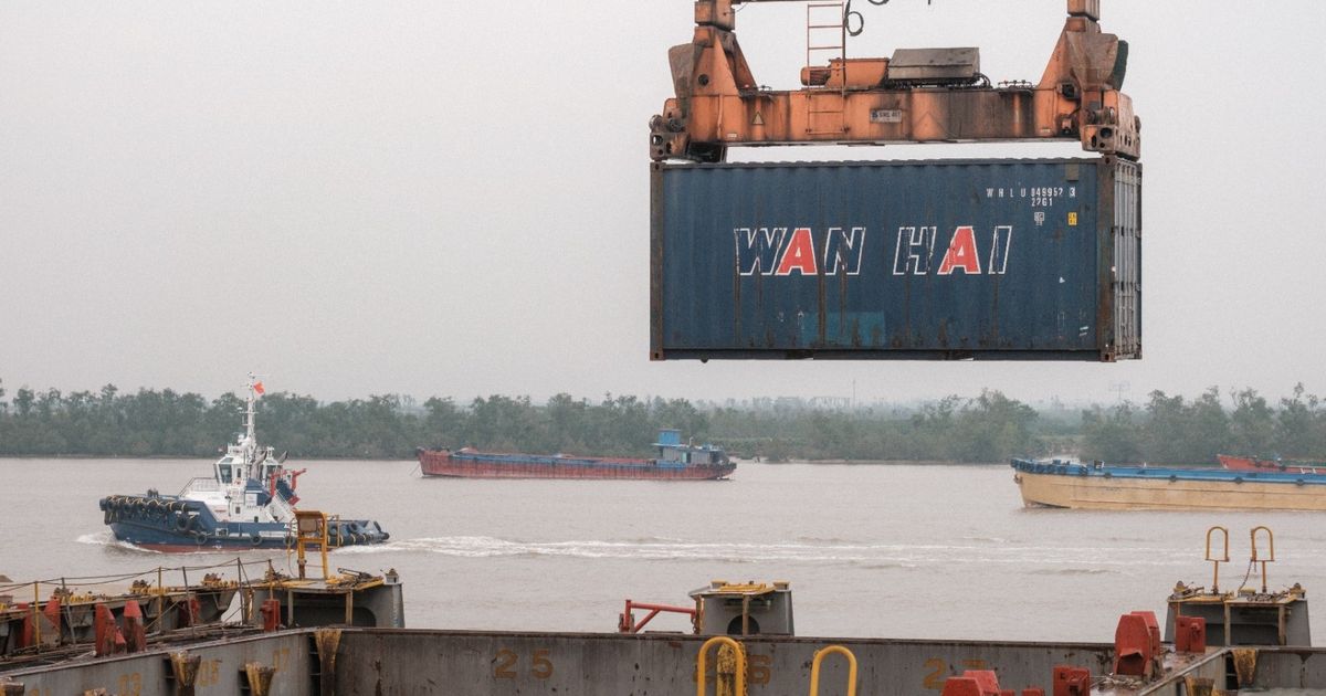The increase in the origin of the emerging markets with increased commercial tension delayed