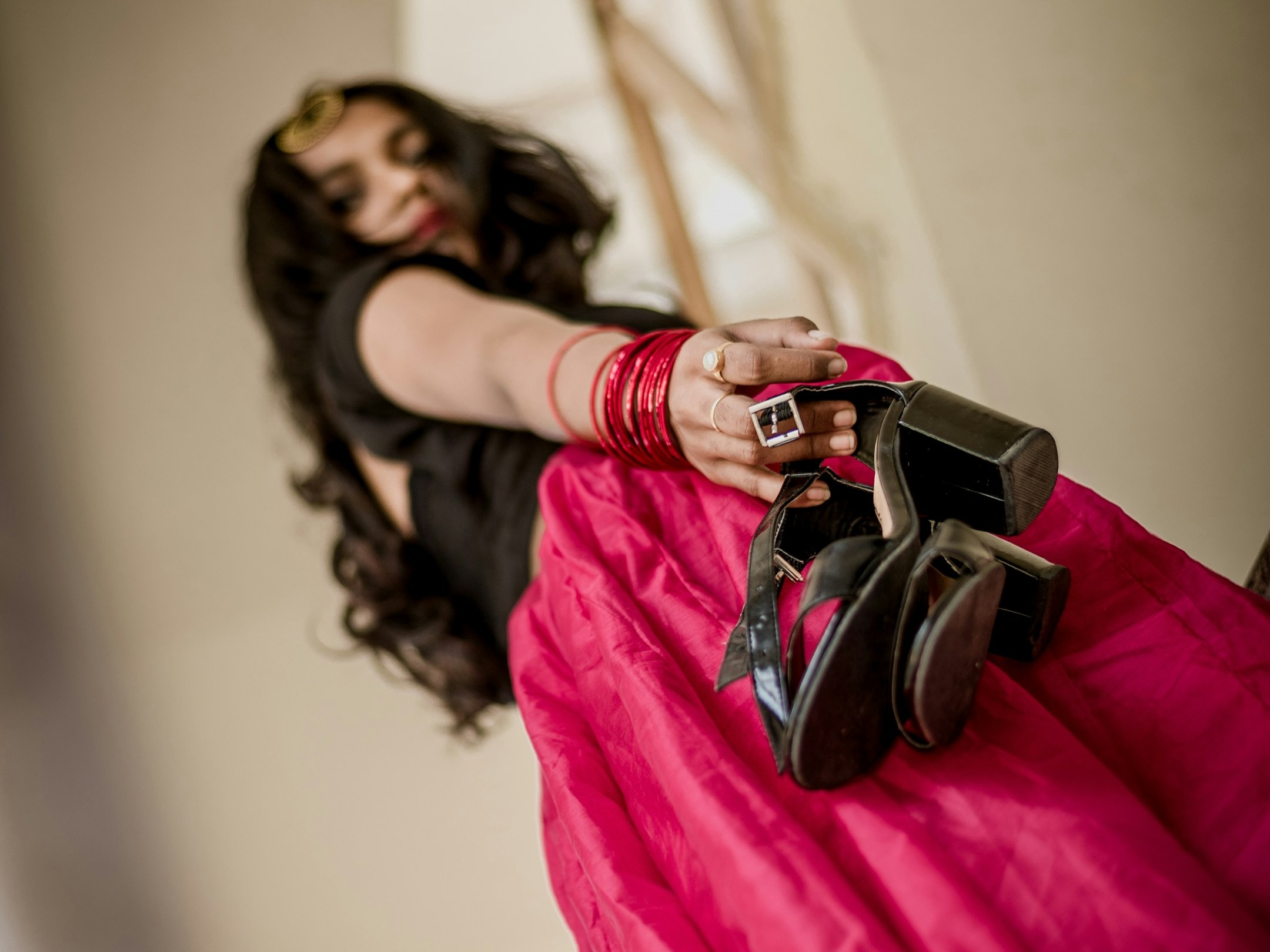 Wear these 7 traditional outfits on Rakhi