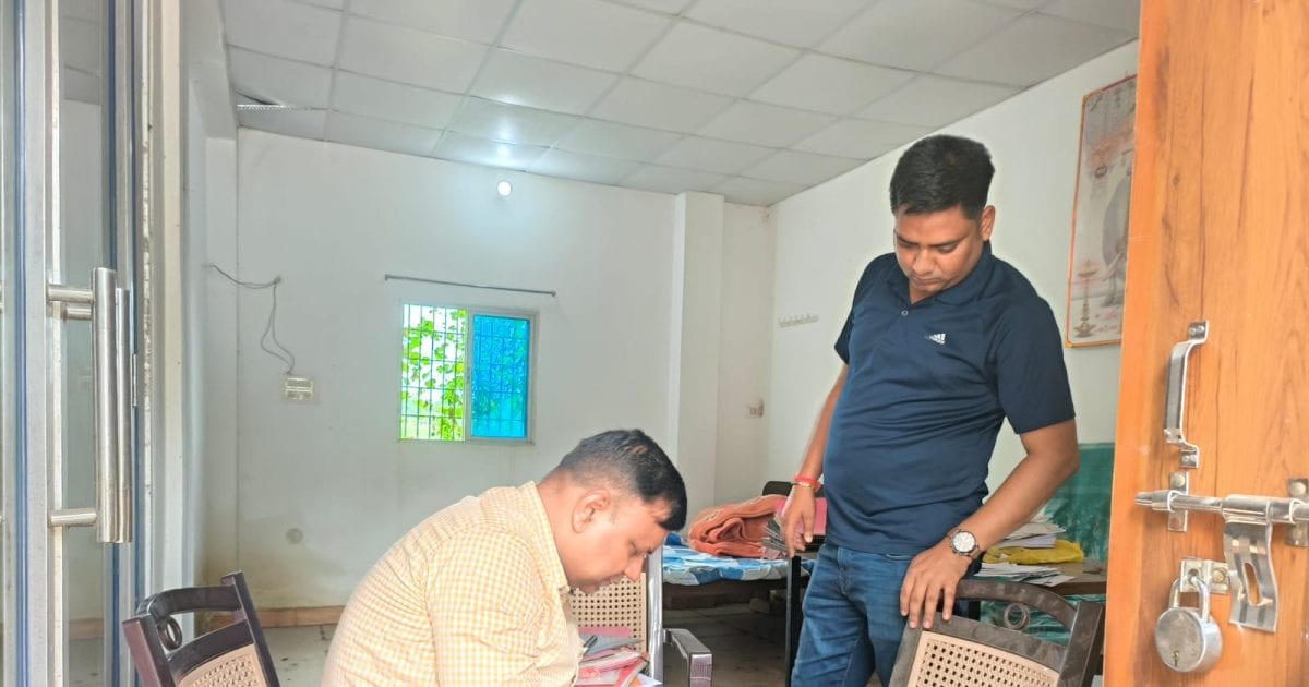Dhankuber dsp sir! Investigation revealed tremendous property, only with the woman’s name …