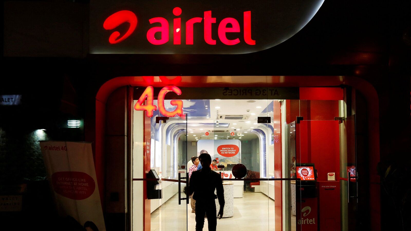 Mittal-led promoter entity loads Airtel shares worth $ 1.28 billion to
