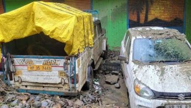 Sudden flood in the village of Kullu, five houses damaged