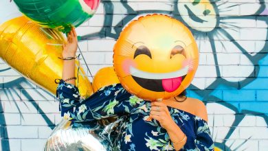 Do emojis work in relationships?