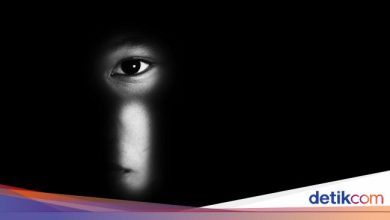 The love birds in Bekasi were arrested after the record of art when he was naked