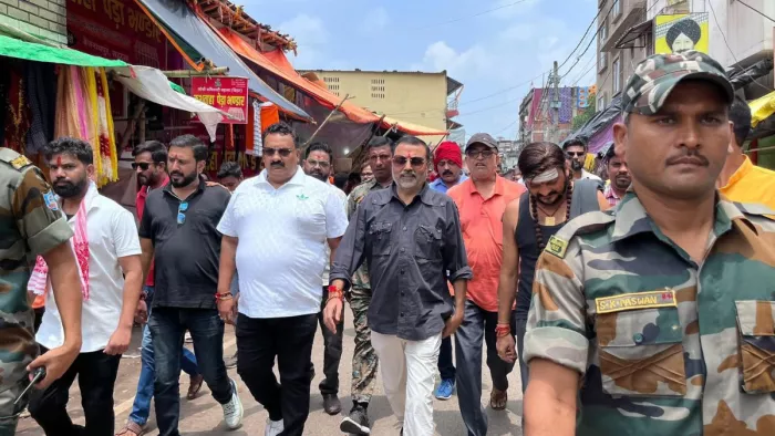 LP Nishikant showed up to arrest Baba Baidyanath Dham; Said – I’m not a refugee, I’m an MP here – MP Nishikant Dubey Come to surrender in Doghar Temple Case