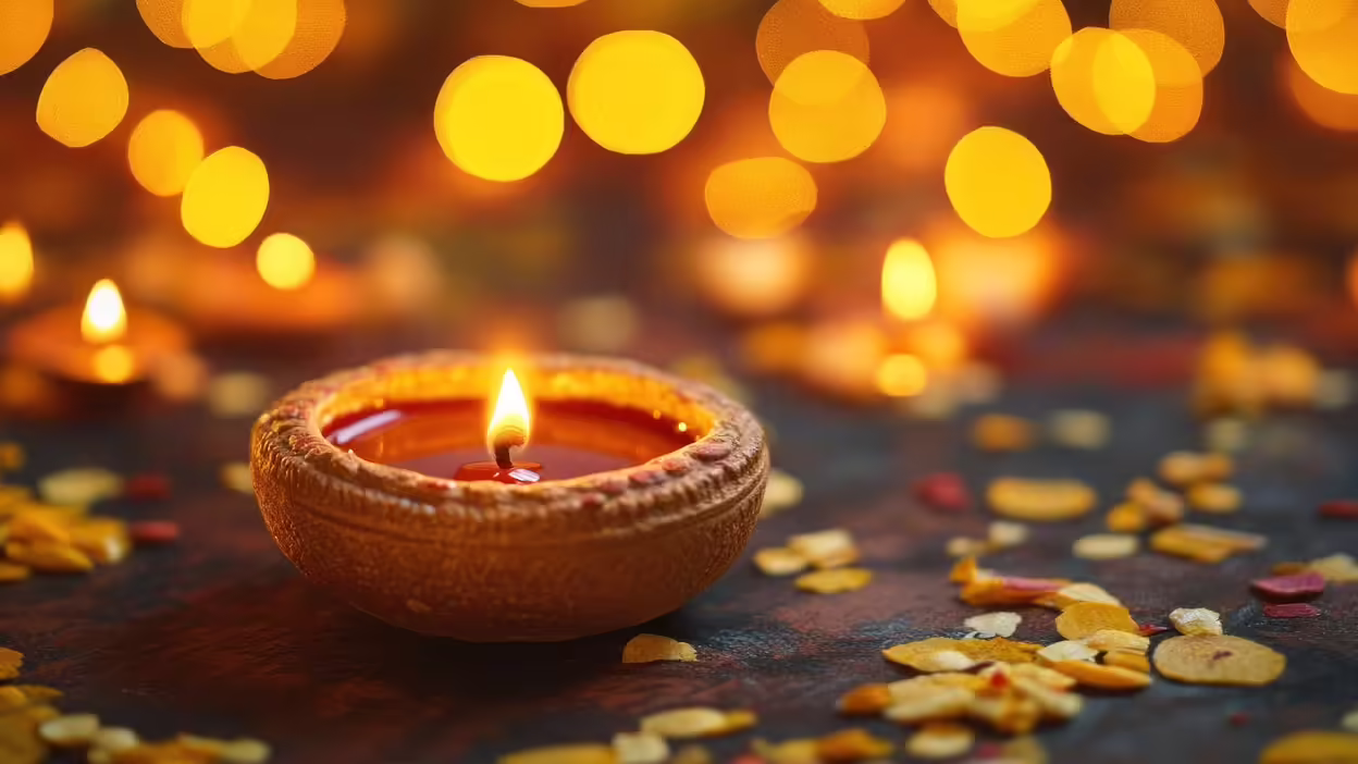 On the day of green, light lamps in these places, Pitra will be satisfied with grace