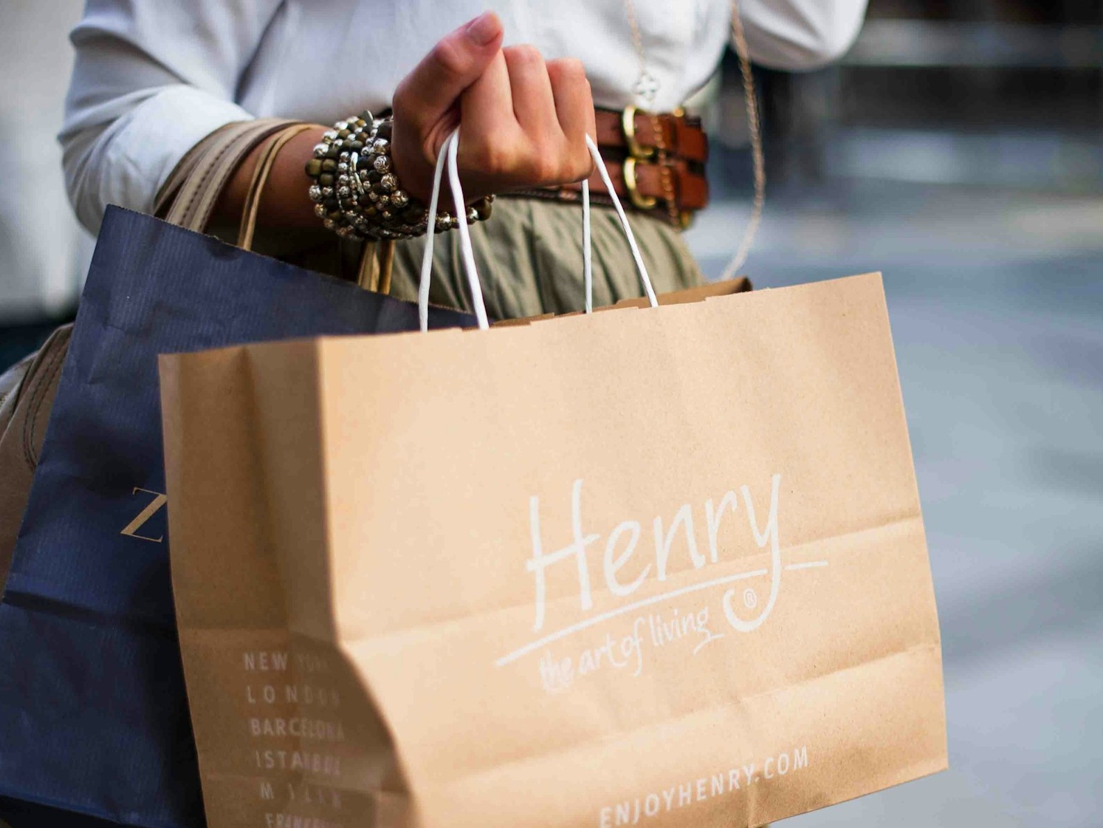 Benefits of using paper bags