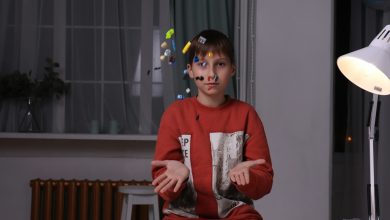 Teach your child with 8 signs
