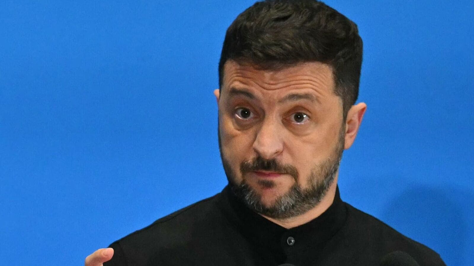 Zelensky warns ‘no second distribution of Ukraine’ before Trump-Putin Saam talks | Top updates